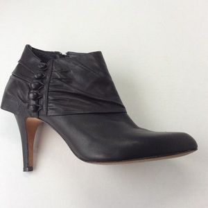 Saks Fifth Avenue SF Corey, Buttery leather boots